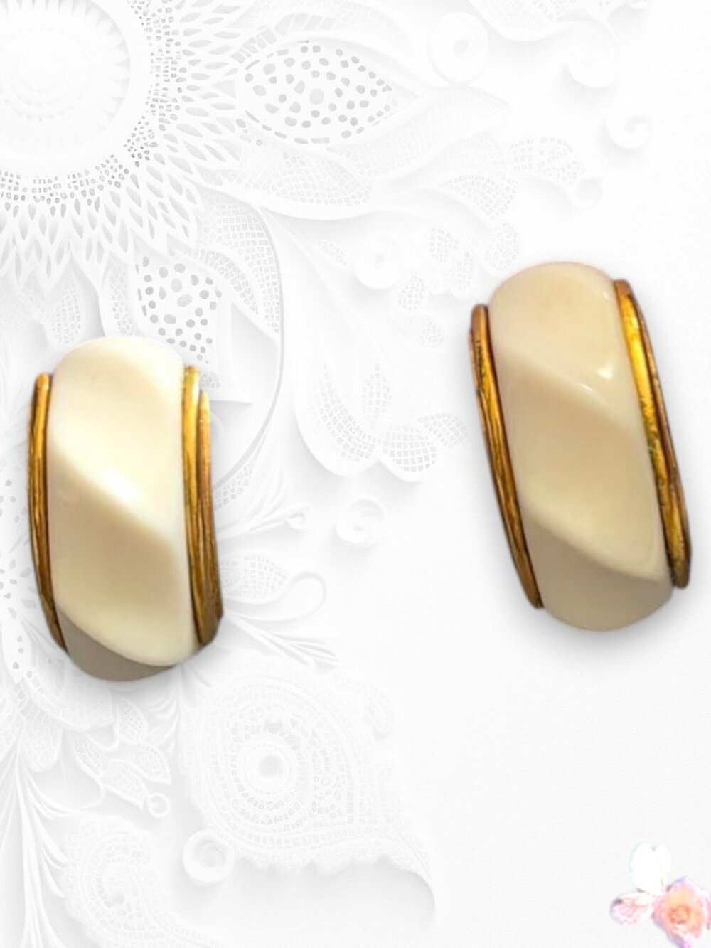 Vintage Avon White Enamel Earrings 1988 Post Gold Tone